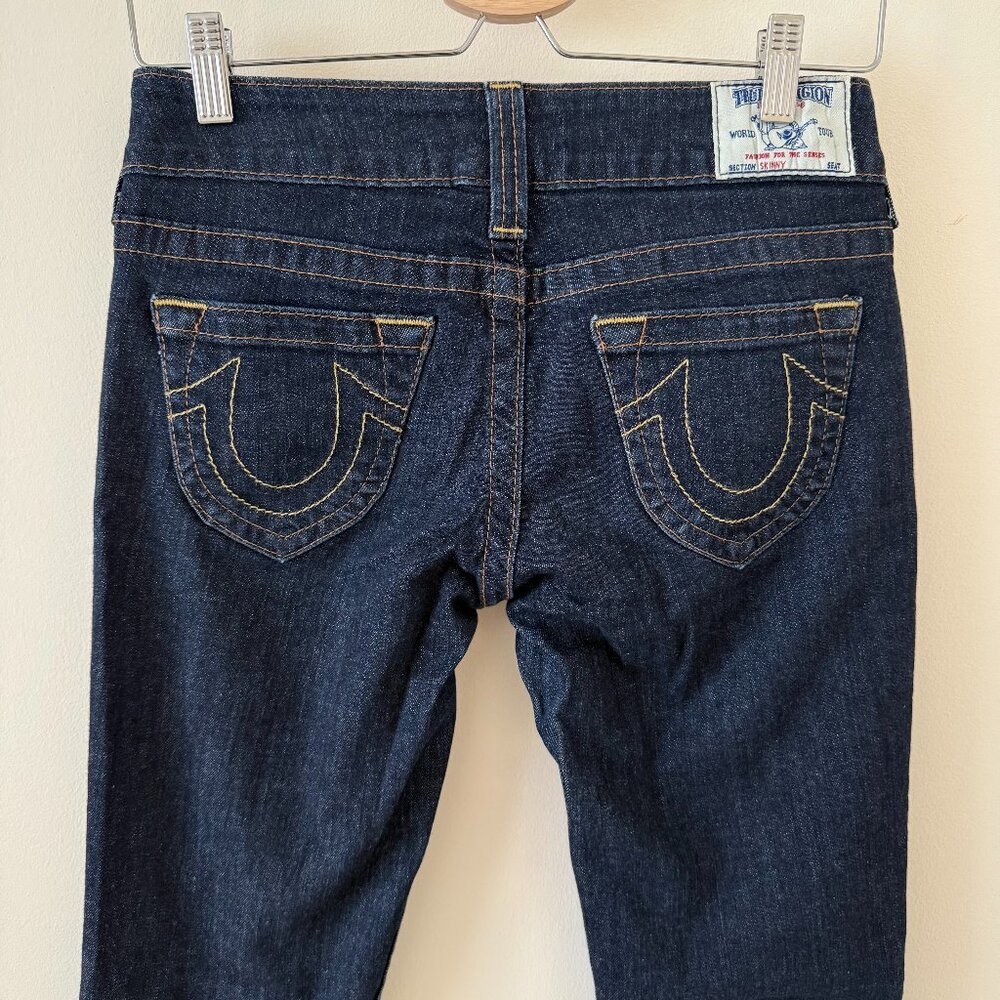 True Religion - Low rise Skinny Jeans SIZE 27